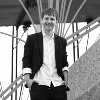 Антон Петров